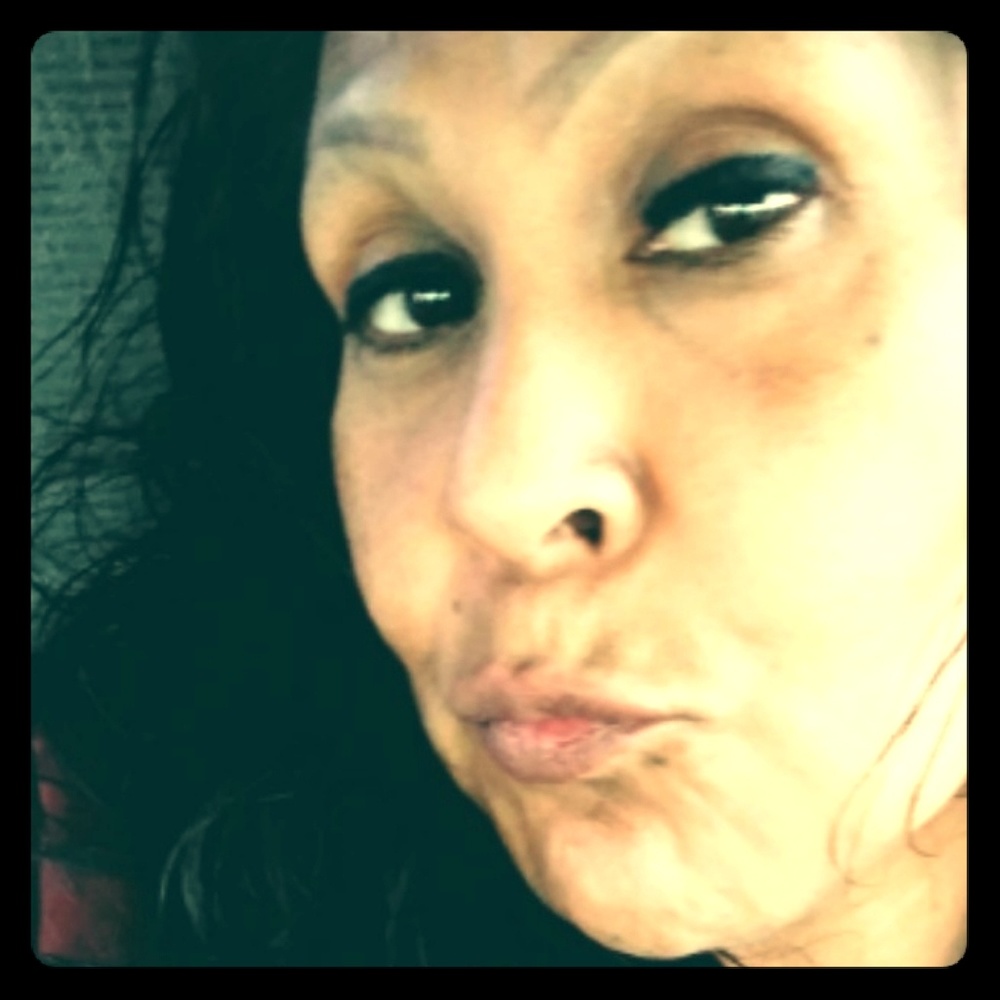 Meet your Posher, Corina